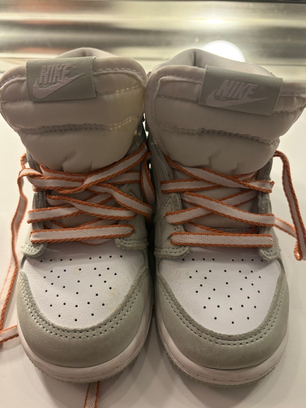 Nike Kids Jordan 1 High-Top OG Sneakers in White, Seafoam Green